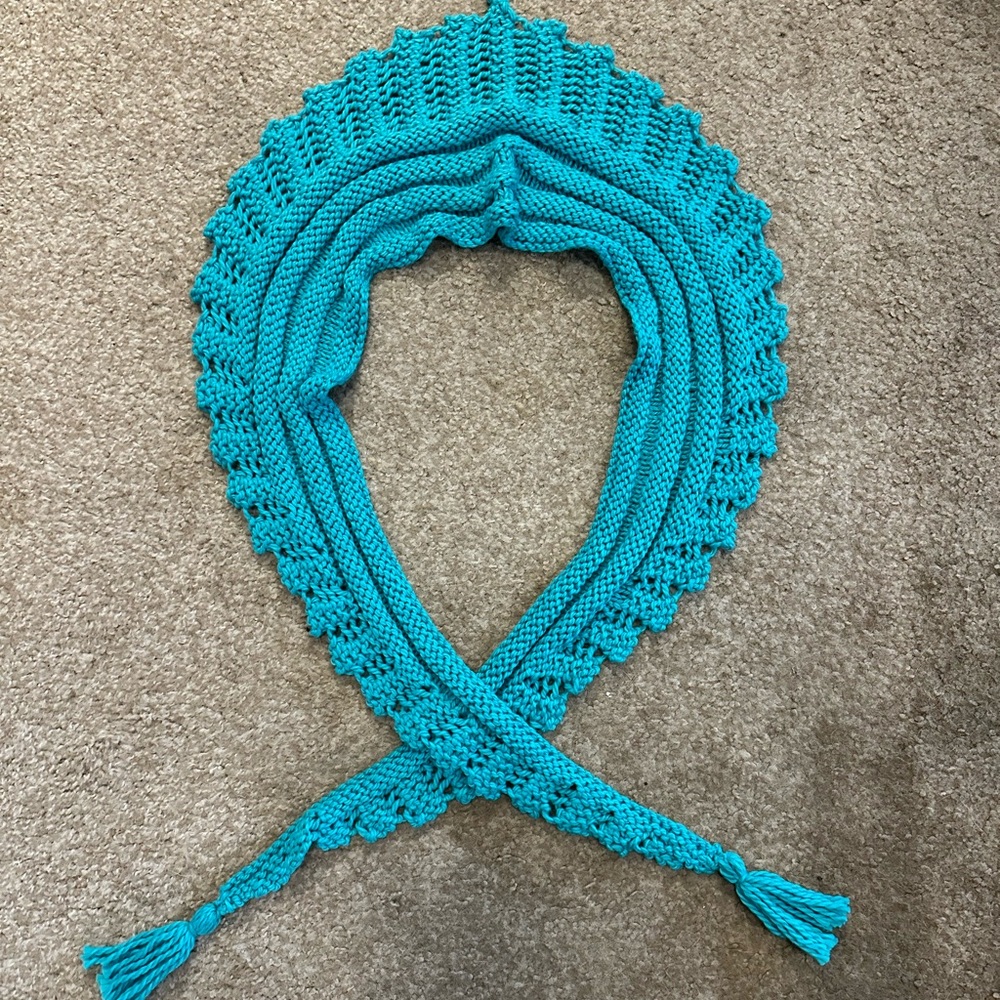 Crochet scarf